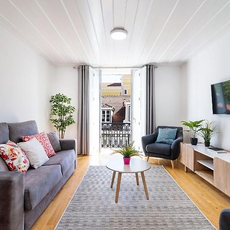 Amazing 1Bdr Apartment In Chiado By Lovelystay Lisboa المظهر الخارجي الصورة