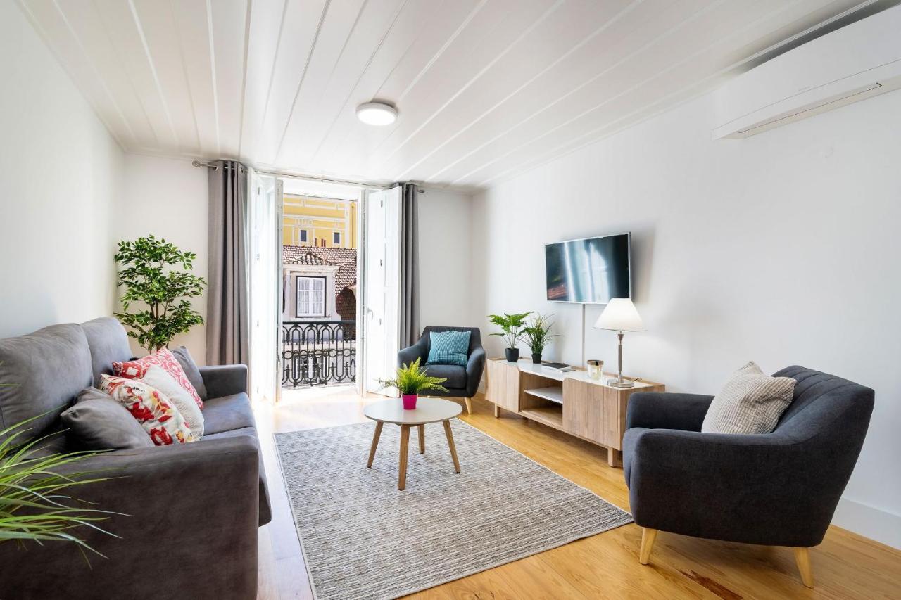 Amazing 1Bdr Apartment In Chiado By Lovelystay Lisboa المظهر الخارجي الصورة
